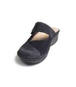 K803-68-02: slippers for women