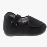 E902: Diabetic Shoes Closed Toes